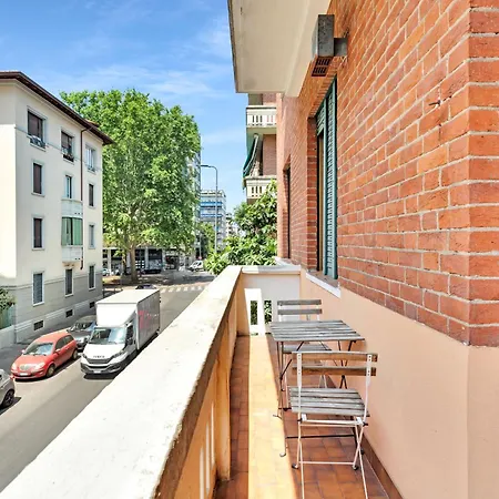 Juvara Flat Centro&universita Apartment